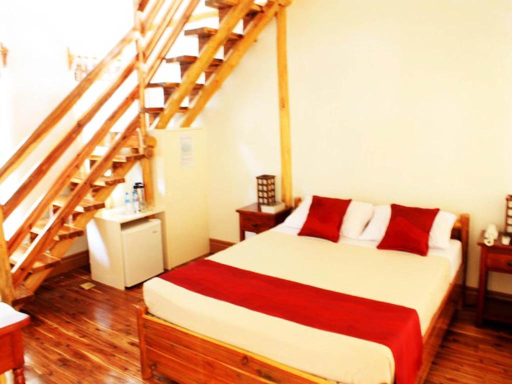 Palo Alto Bed & Breakfast Puerto Princesa Camera foto