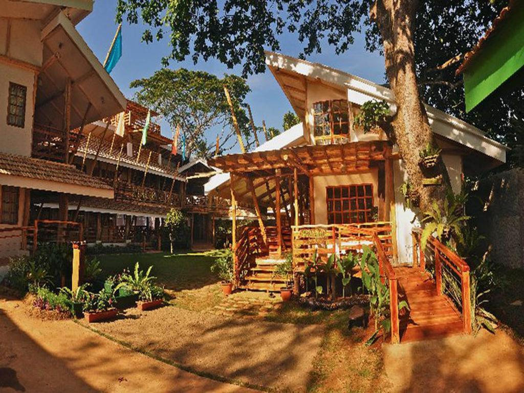 Palo Alto Bed & Breakfast Puerto Princesa Esterno foto